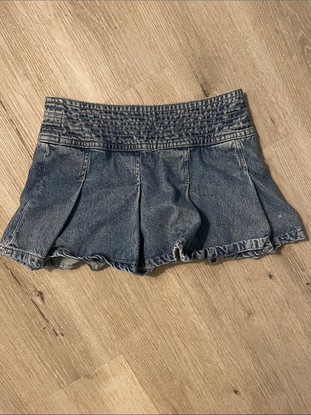 Garage Denim Ruffle Mini Skirt | Size Small | Blue Wash